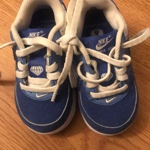 Nike Air Force zone’s